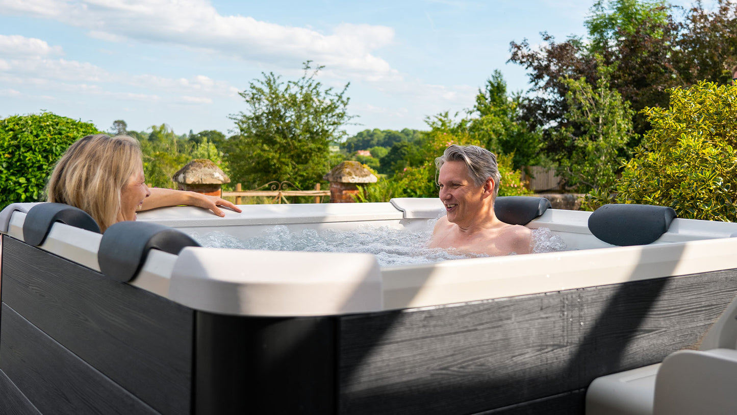 MSpa Oslo hot tub lifestyle view