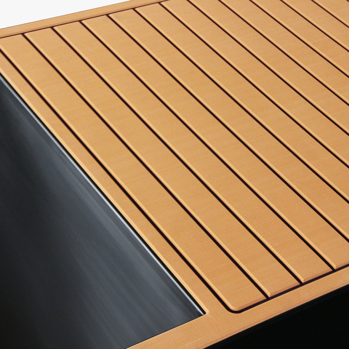 Revive Luxury Plunge exterior finish