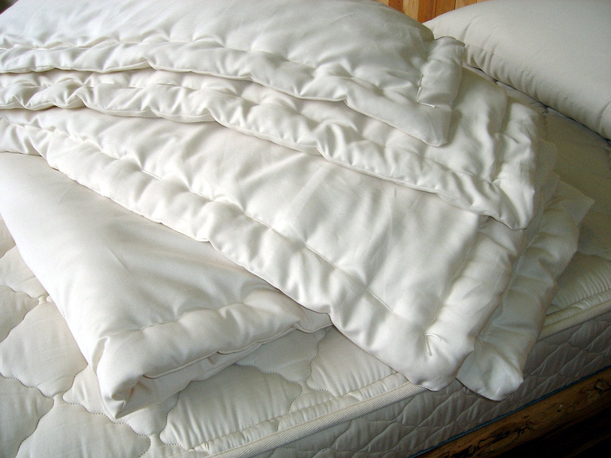 All-Natural Wool Comforter, third view