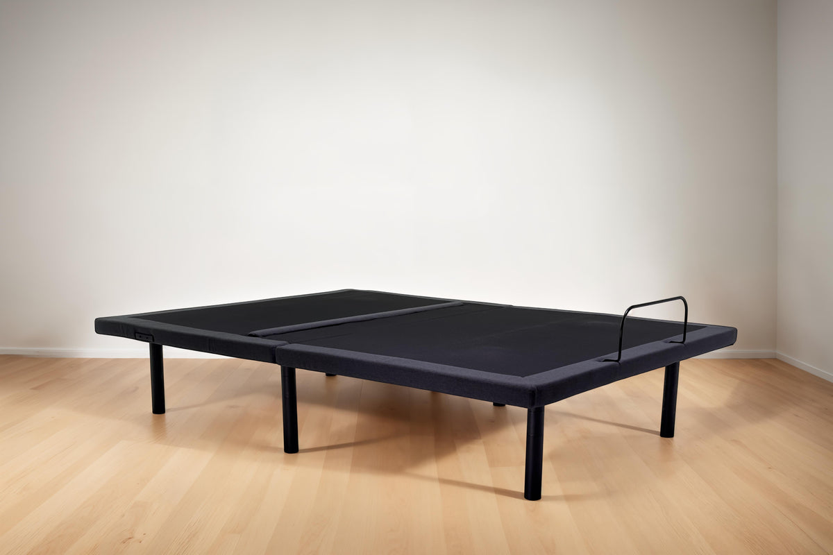 DreamSense™ Opus Adjustable Base, flat position, studio