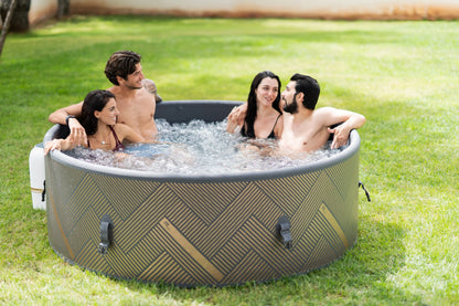 MSpa Mono hot tub in use
